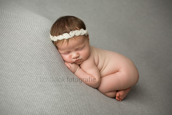 Neugeborenenfotos Anni, 13 Tage