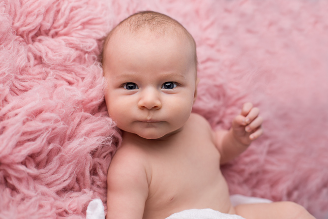 Baby Fotoshooting Cara, 2 Monate