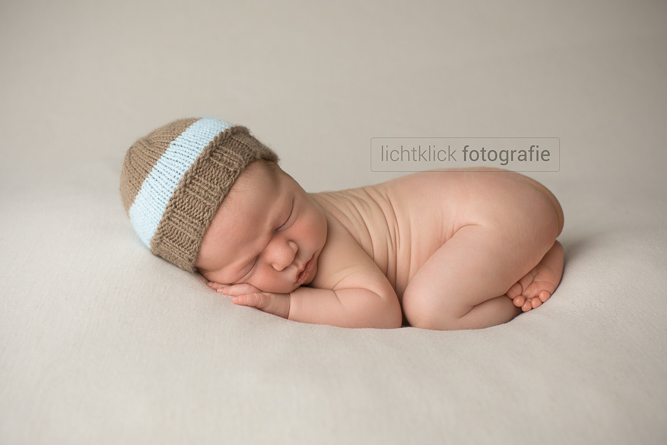 Neugeborenenfotos Maximilian, 20 Tage