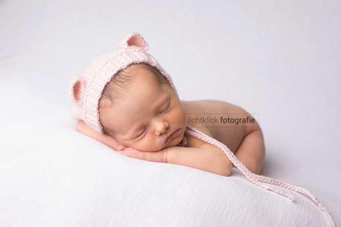 Neugeborenenfotos Sophie, 7 Tage