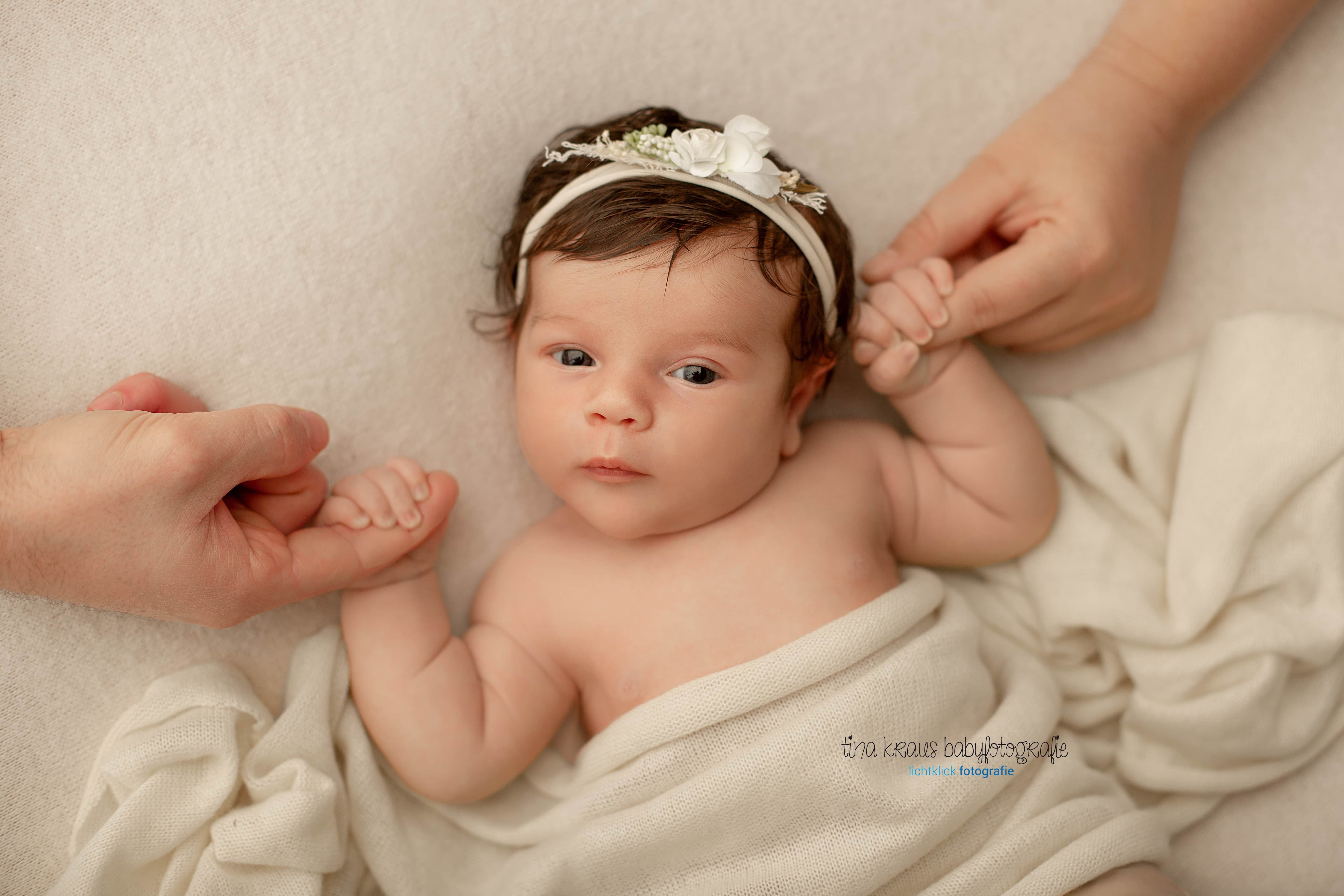 Neugeborenenfotos Stuttgart