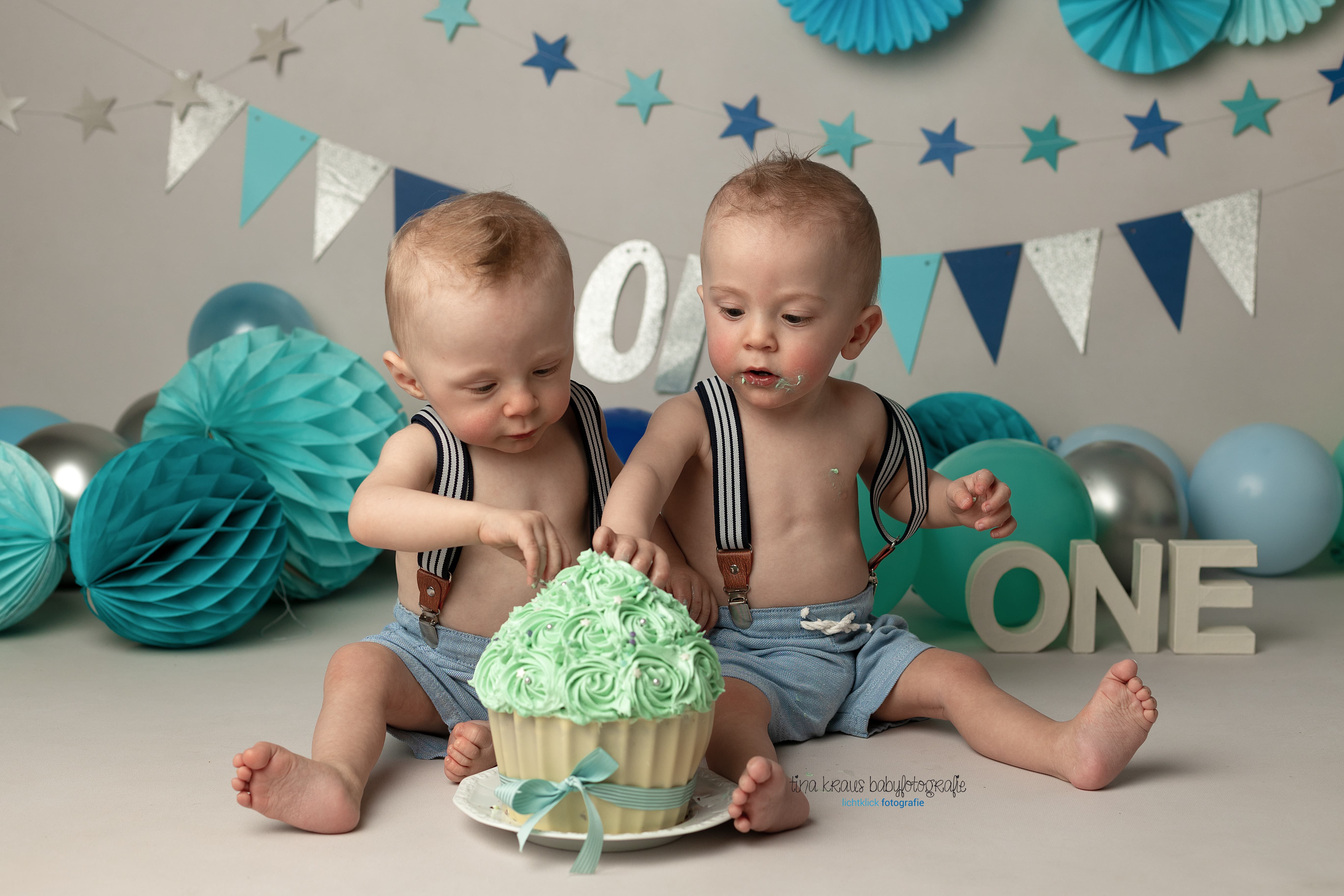 Cakesmash-Fotoshooting bei Tina Kraus Babyfotografie